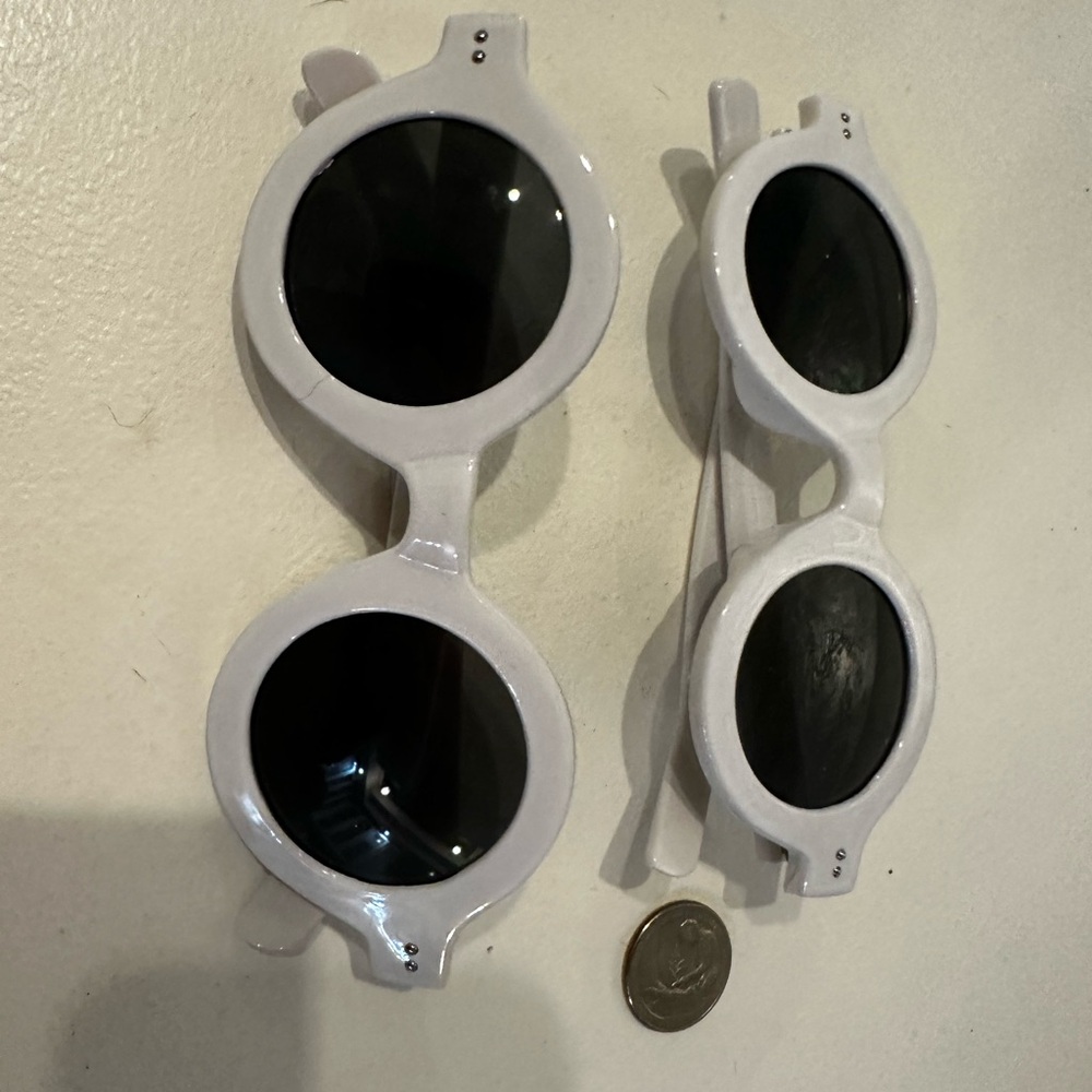 Mod Sunglasses - Picture 4 of 12